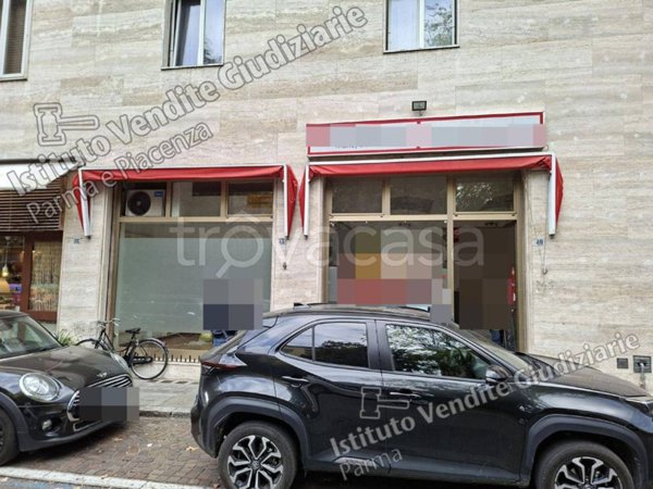 negozio in vendita a Parma in zona Centro Storico