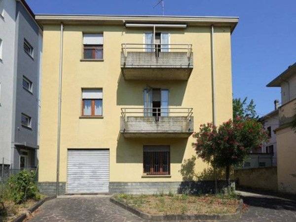 casa indipendente in vendita a Parma in zona San Leonardo