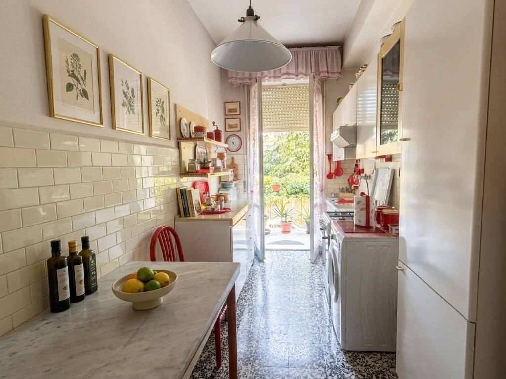 appartamento in vendita a Parma in zona Cittadella
