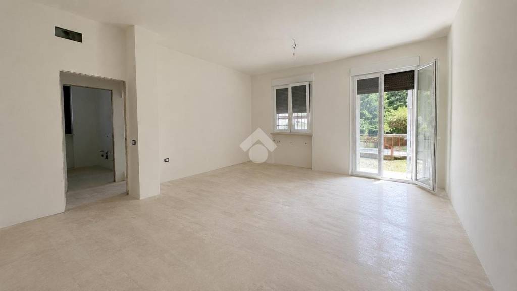 appartamento in vendita a Parma in zona Montanara