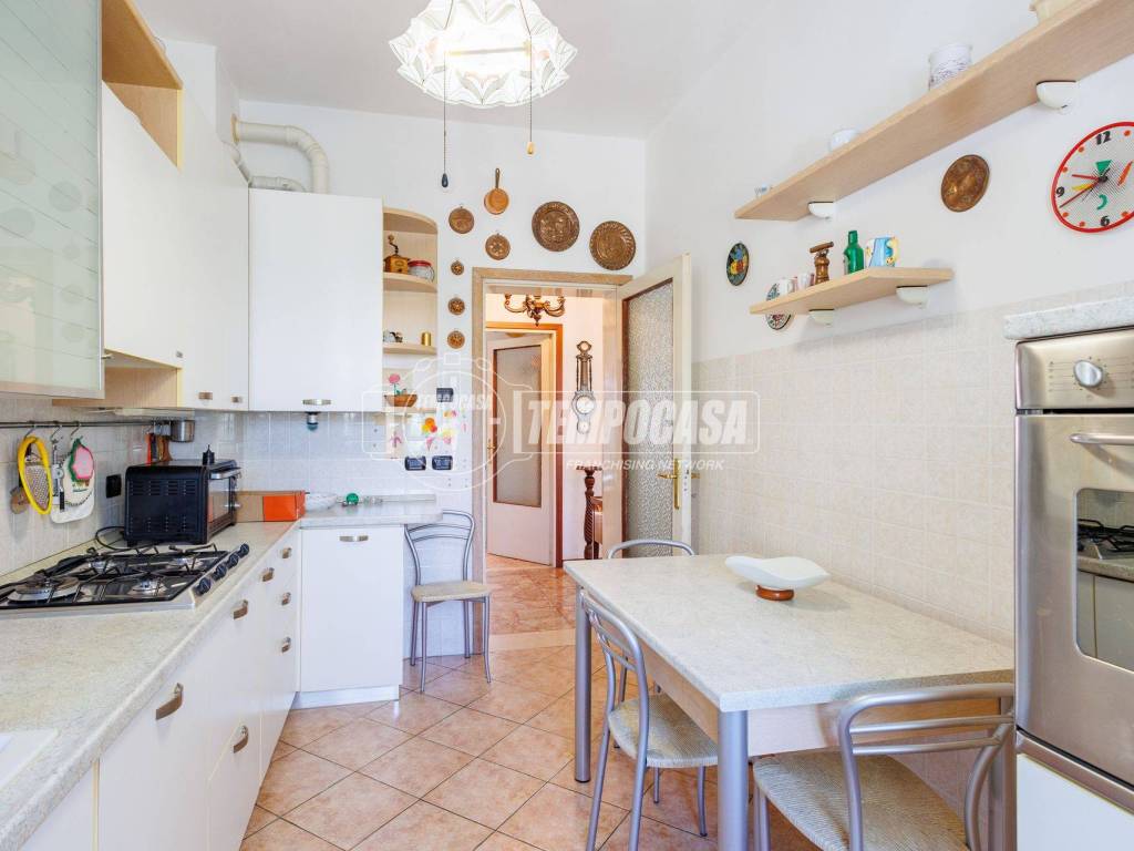 appartamento in vendita a Parma in zona Pablo
