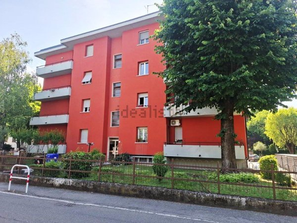 appartamento in vendita a Parma in zona Cittadella