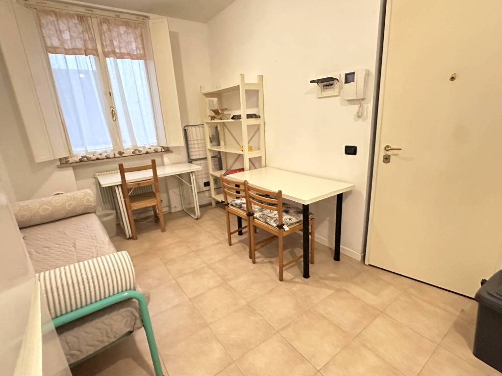 appartamento in vendita a Parma in zona Centro Storico