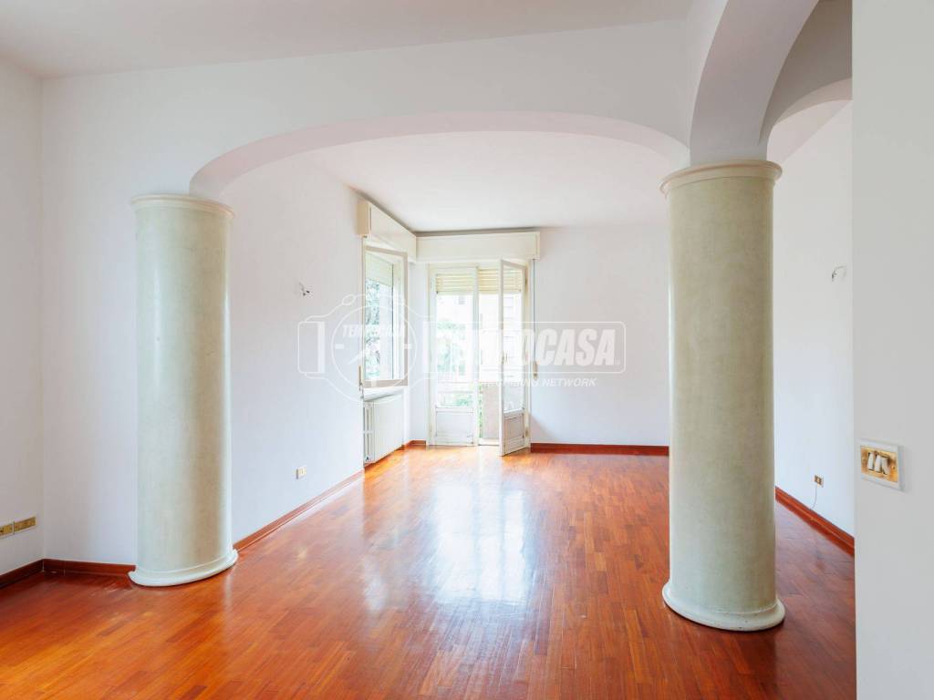 appartamento in vendita a Parma in zona Pablo