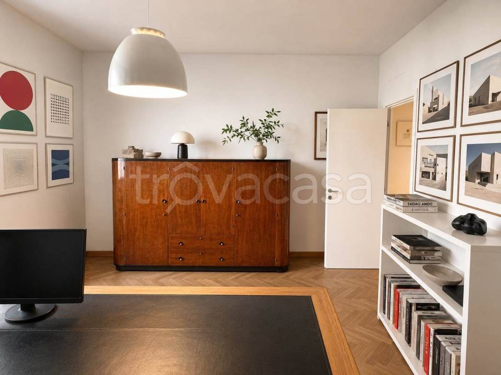 appartamento in vendita a Parma in zona Cittadella
