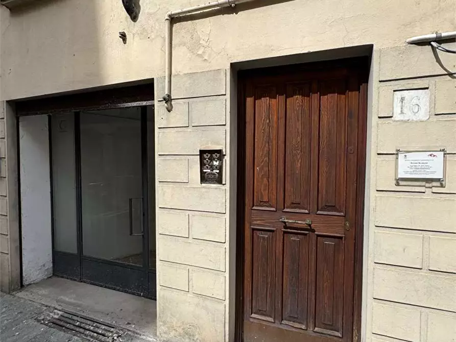 negozio in vendita a Parma in zona Centro Storico