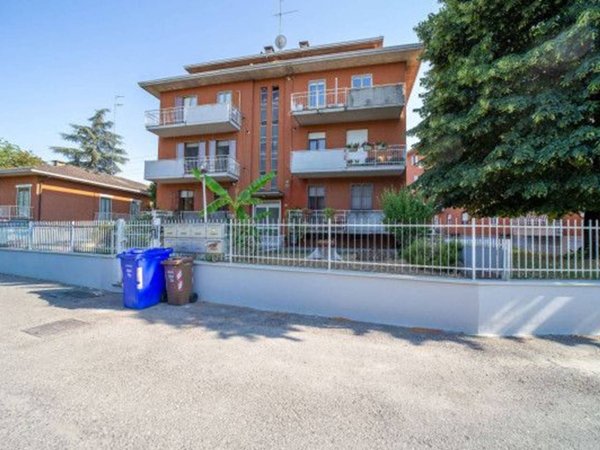 appartamento in vendita a Parma in zona Montanara