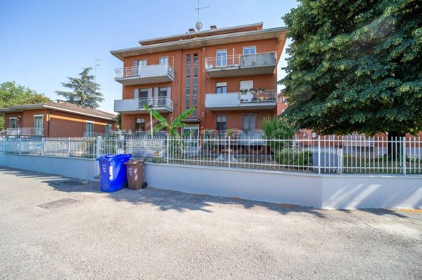 appartamento in vendita a Parma in zona Montanara