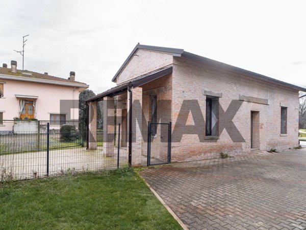 casa indipendente in vendita a Parma in zona Vigatto