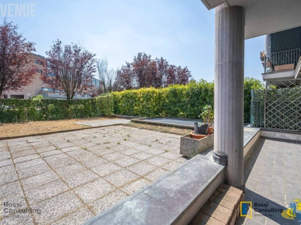 appartamento in vendita a Parma in zona Cittadella
