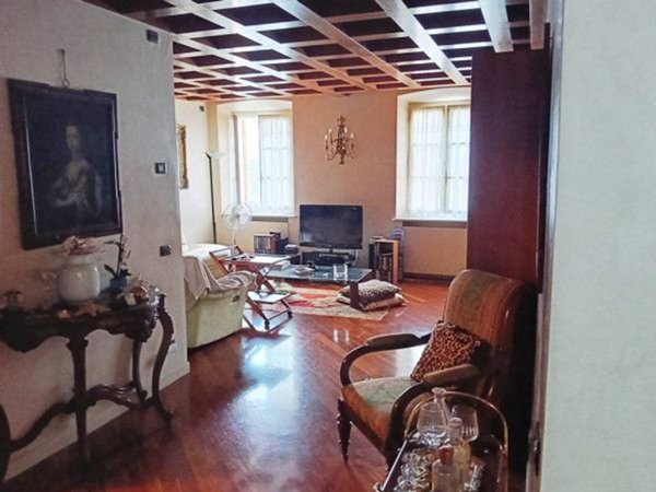 appartamento in vendita a Parma in zona Centro Storico