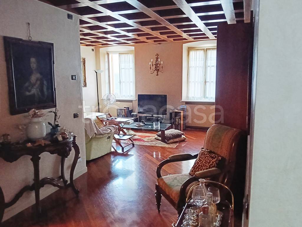 appartamento in vendita a Parma in zona Centro Storico