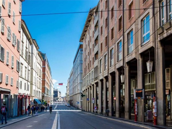 negozio in vendita a Parma in zona Centro Storico