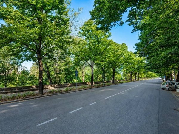 appartamento in vendita a Parma in zona Cittadella
