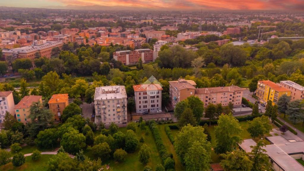 appartamento in vendita a Parma in zona Cittadella