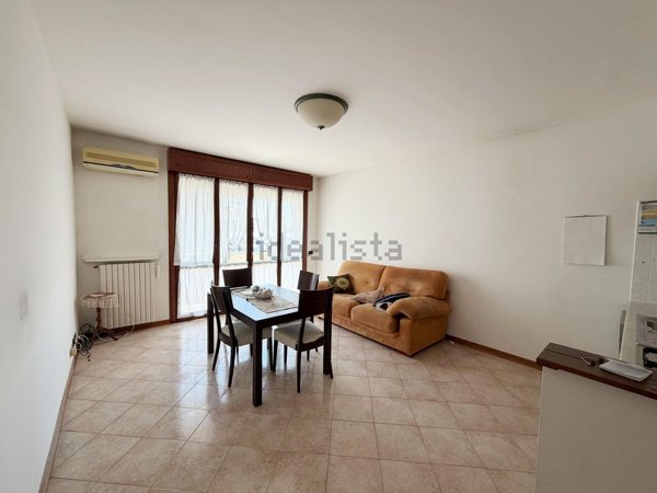 appartamento in vendita a Parma in zona Molinetto