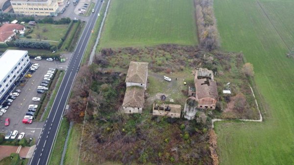 terreno agricolo in vendita a Parma in zona San Martino / Paradigna