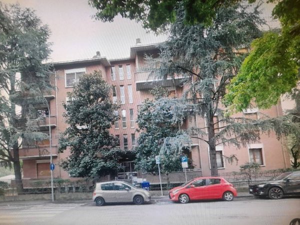 appartamento in vendita a Parma in zona Cittadella