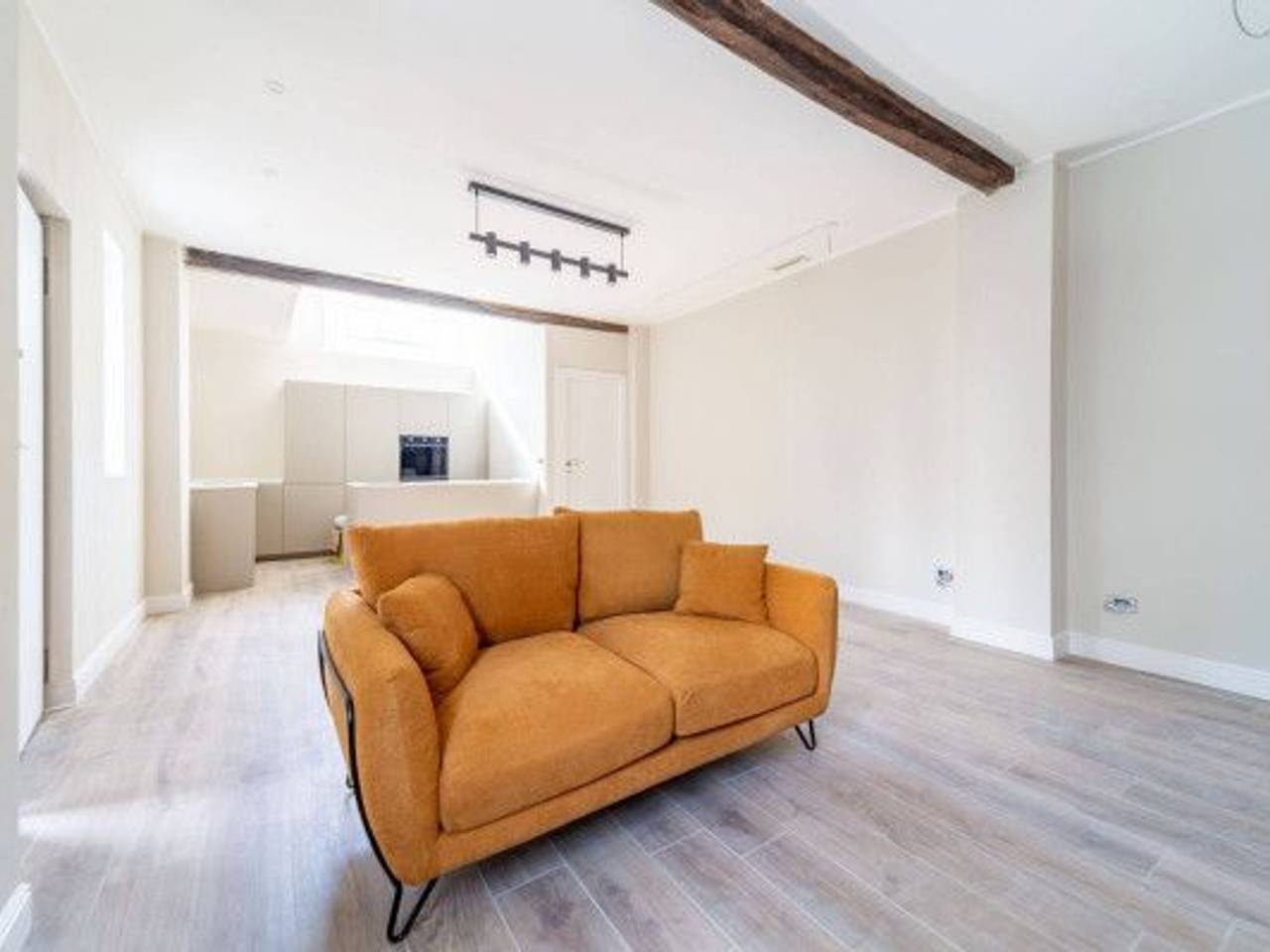 appartamento in vendita a Parma in zona Carignano