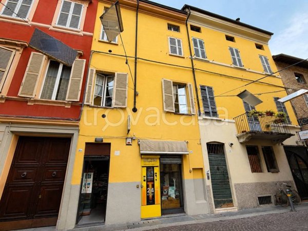 negozio in vendita a Parma in zona Centro Storico
