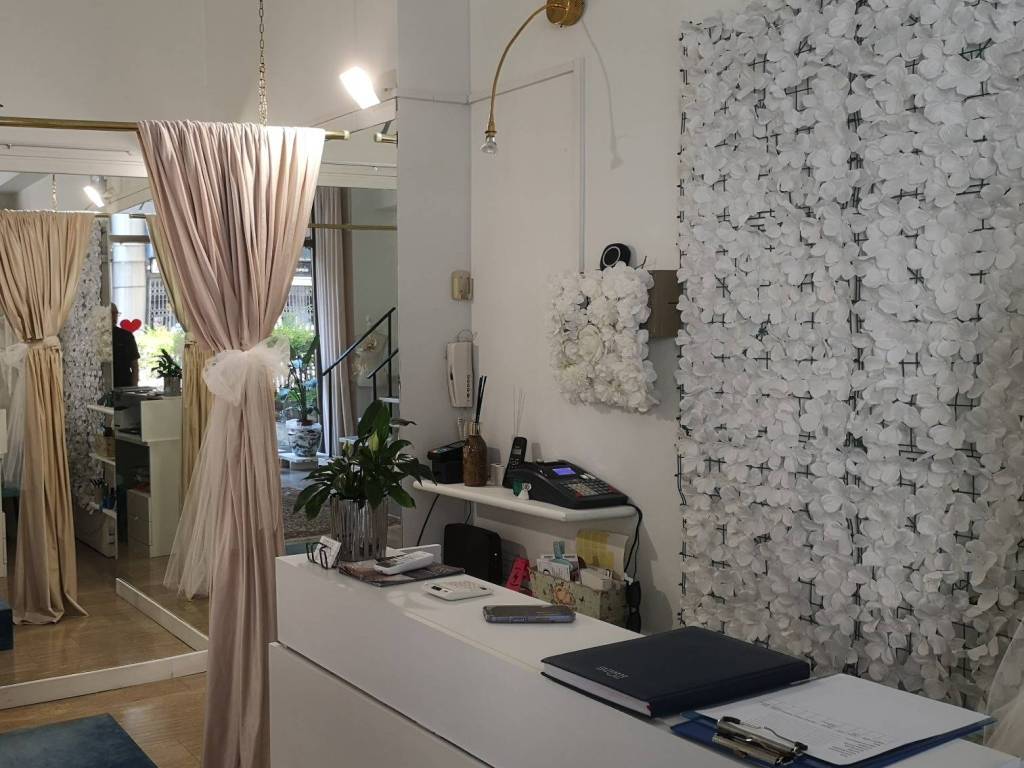 negozio in vendita a Parma in zona Centro Storico
