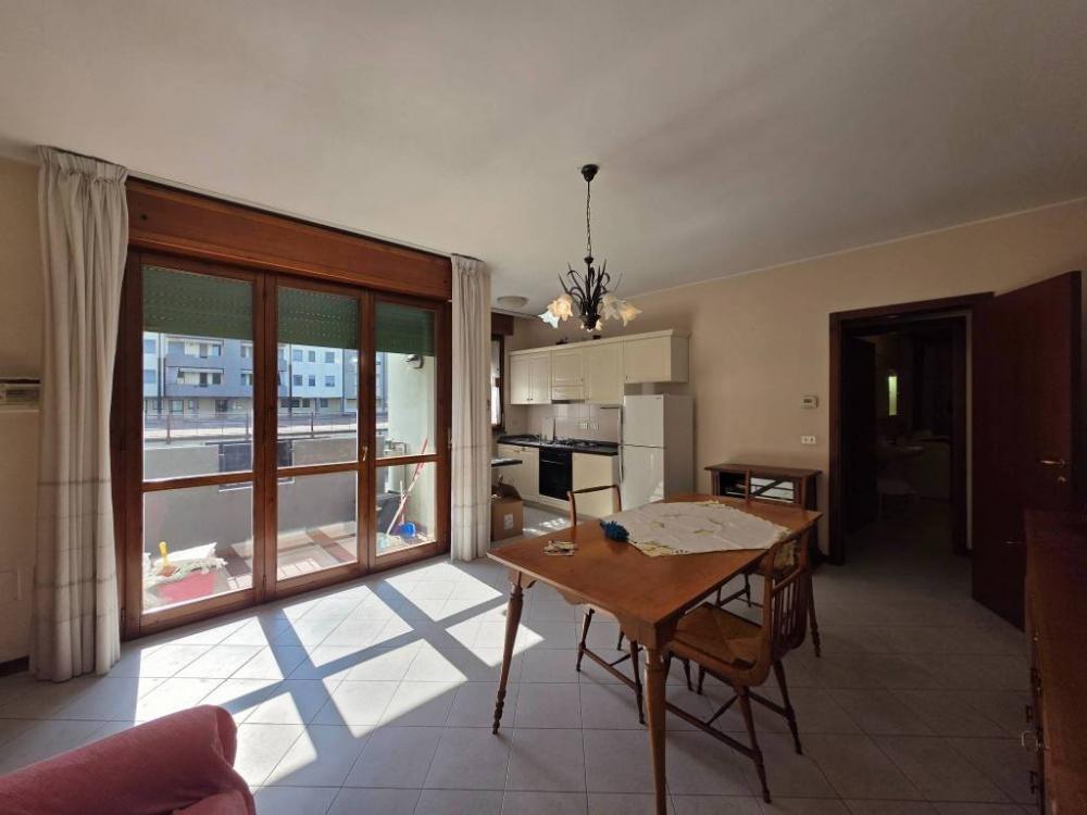 appartamento in vendita a Parma in zona San Martino / Paradigna