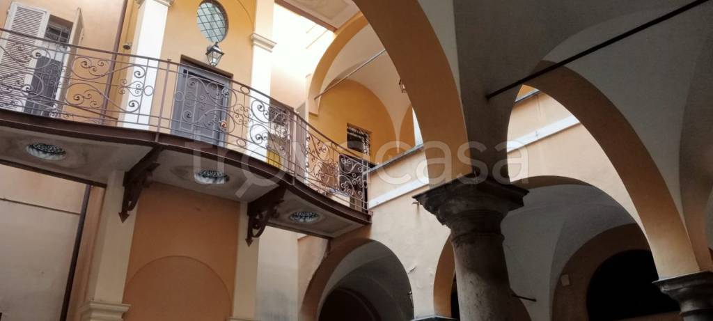 appartamento in vendita a Parma in zona Centro Storico