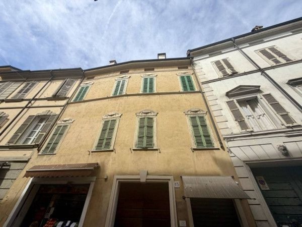 appartamento in vendita a Parma in zona Centro Storico