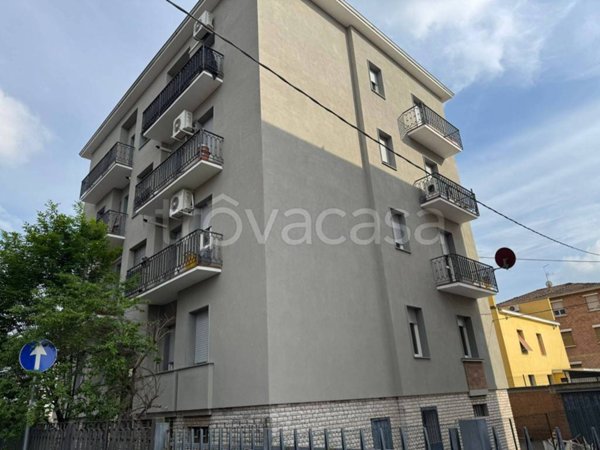 appartamento in vendita a Parma in zona Crocetta