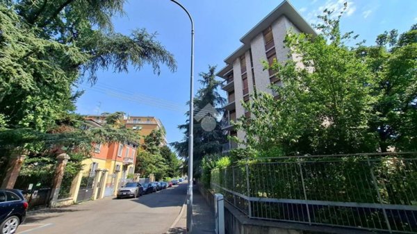appartamento in vendita a Parma in zona Cittadella