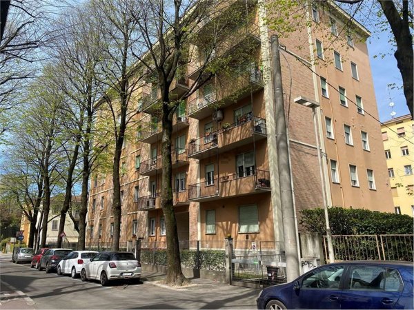 appartamento in vendita a Parma in zona Cittadella