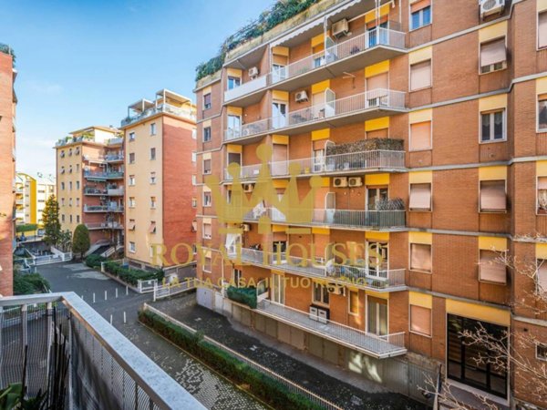 appartamento in vendita a Parma in zona Cittadella
