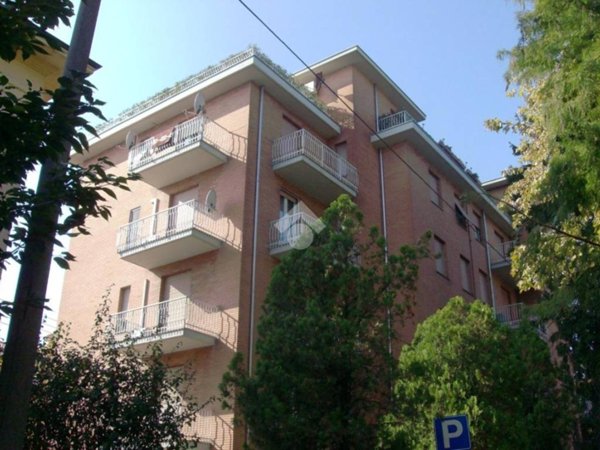 appartamento in vendita a Parma in zona San Leonardo