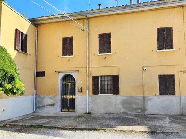 appartamento in vendita a Parma in zona Baganzola