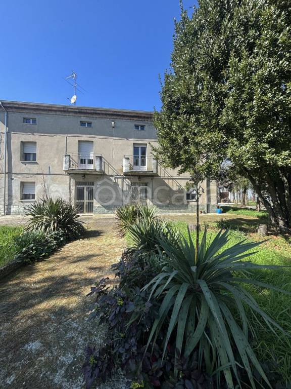 appartamento in vendita a Parma in zona Baganzola