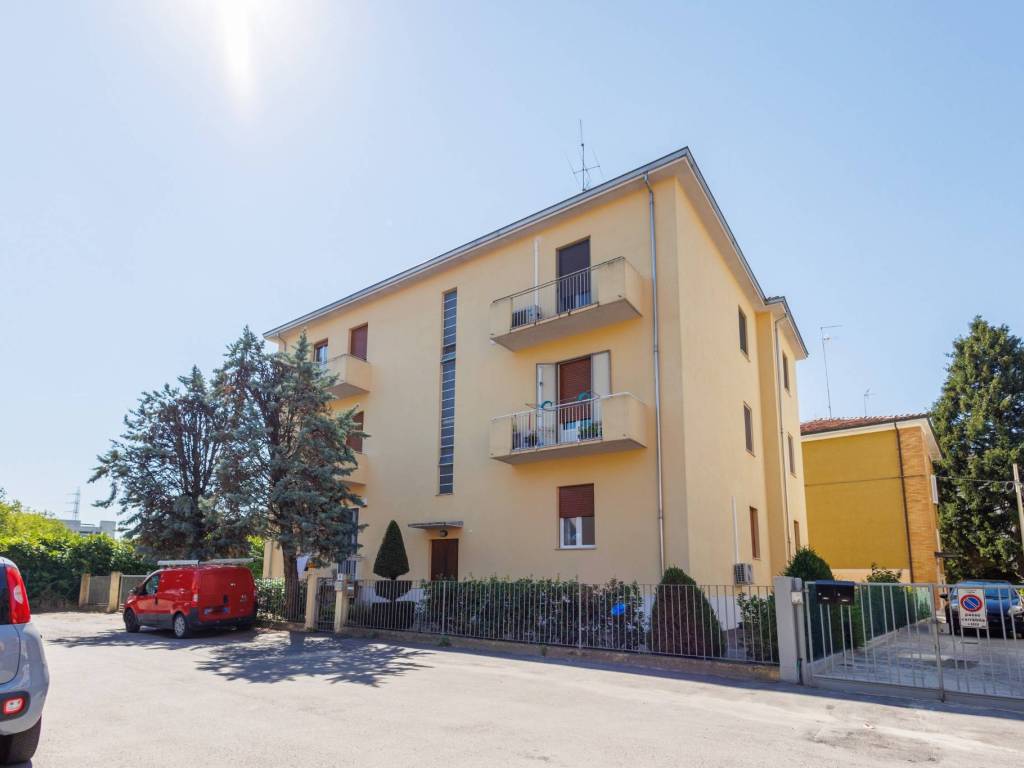 appartamento in vendita a Parma in zona Pablo