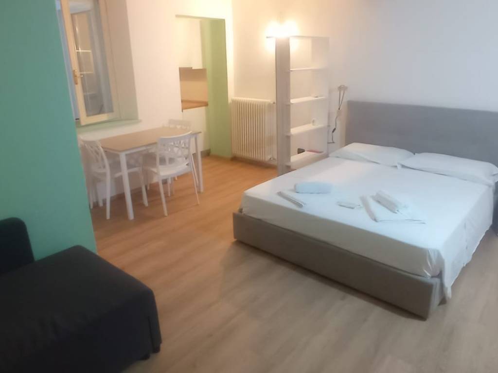appartamento in vendita a Parma in zona Centro Storico