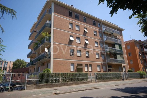 appartamento in vendita a Parma in zona Oltretorrente