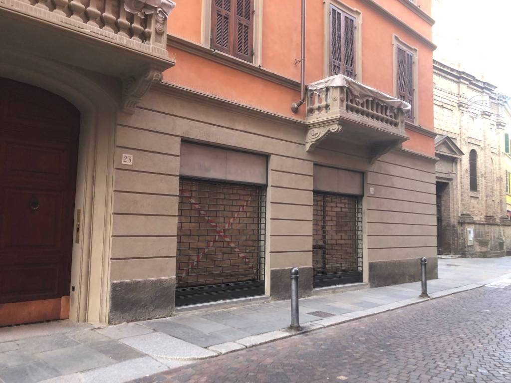 negozio in vendita a Parma in zona Centro Storico