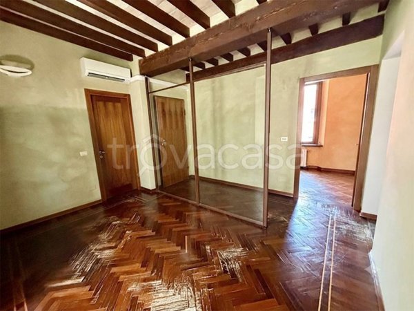 ufficio in vendita a Parma in zona Centro Storico
