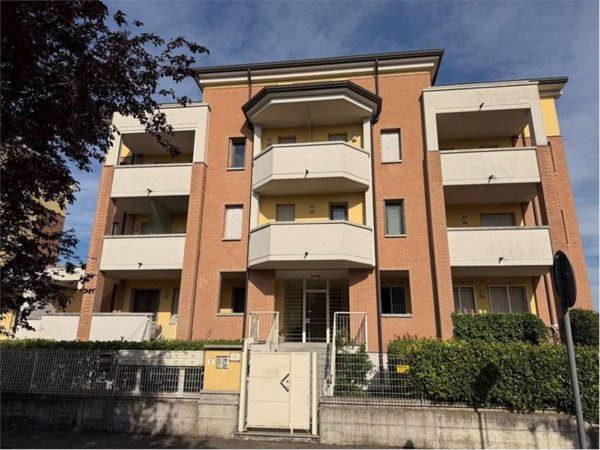 appartamento in vendita a Parma in zona Golese
