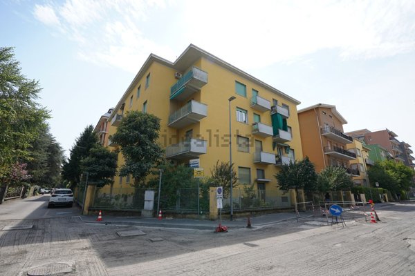 appartamento in vendita a Parma in zona San Lazzaro