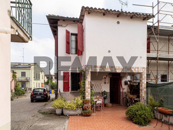 appartamento in vendita a Parma in zona Baganzola