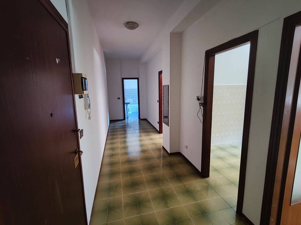 appartamento in vendita a Parma in zona Montanara