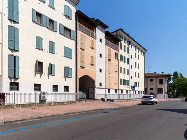 appartamento in vendita a Parma in zona Centro Storico