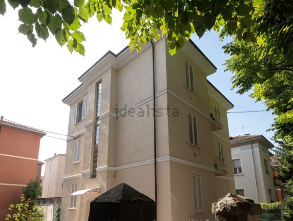 appartamento in vendita a Parma in zona Pablo