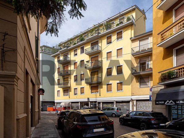 appartamento in vendita a Parma in zona Centro Storico