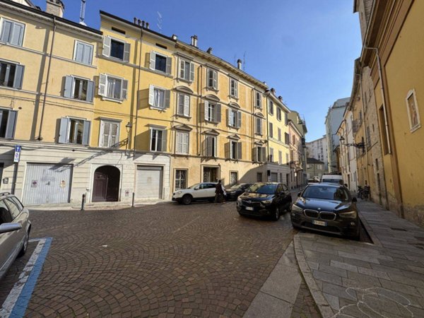 appartamento in vendita a Parma in zona Centro Storico