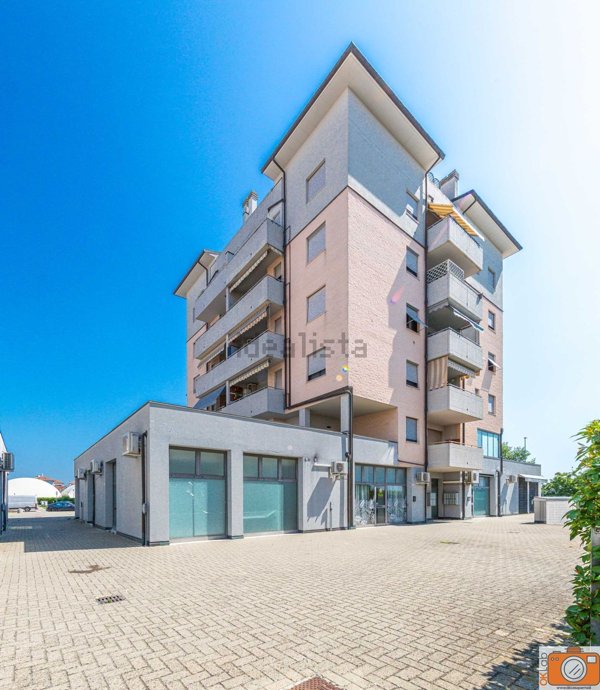 appartamento in vendita a Parma in zona Lubiana