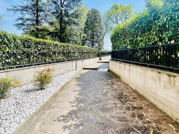 appartamento in vendita a Parma in zona Molinetto